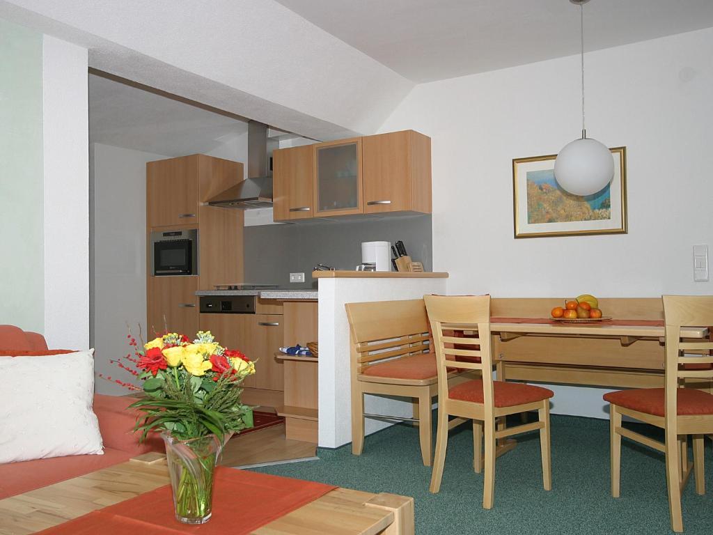 Pension Lehnerhof Leutasch Room photo
